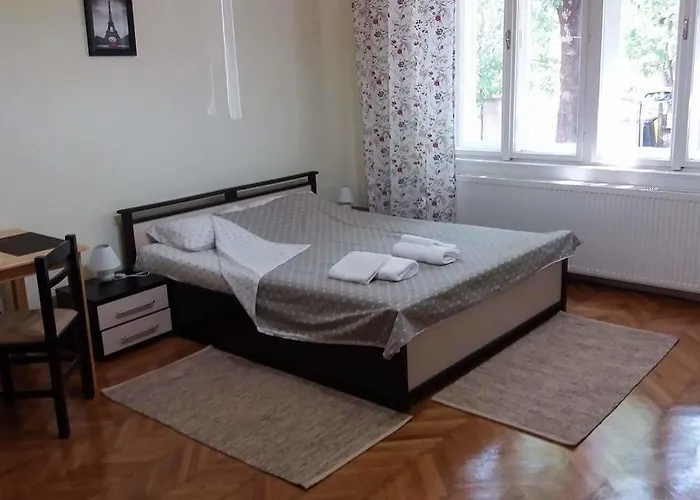 City Center Apartment